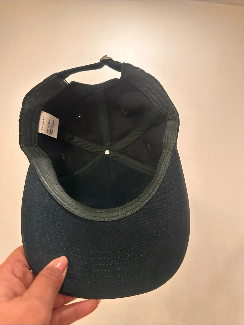 ALO Yoga  Black Baseball Cap with Cream Logo use once